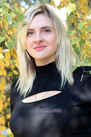 199837 - Yuliya Age: 35 - Ukraine