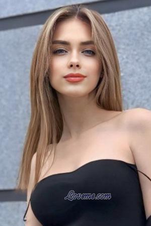 214824 - Dariia Age: 21 - Ukraine